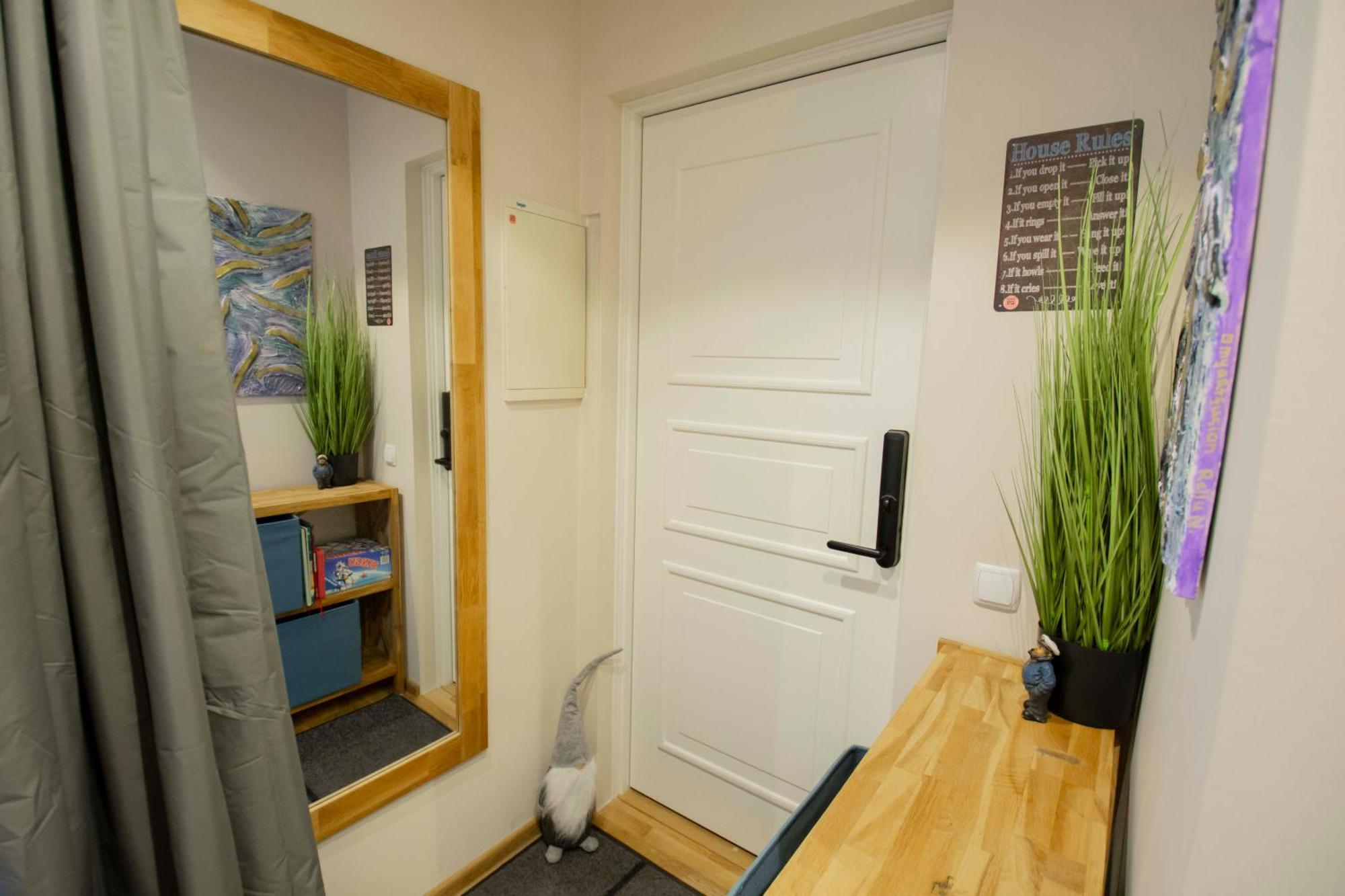 Karlovaidyll 7 - Homey Apartment With Free Parking! Tartu Esterno foto